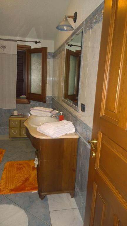 Casa Rosina Apartment Orosei Ruang foto